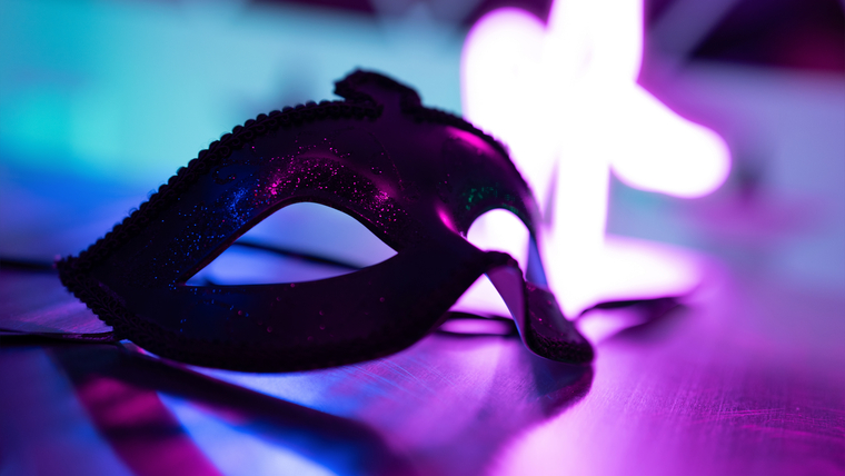 LuckyBangs banner image