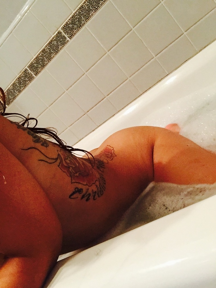 ya fav MILF ๐คธ๐ฝโโ๏ธ๐ฆ๐ banner image