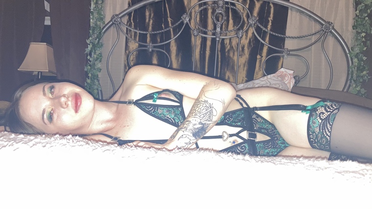Luna Lane banner image