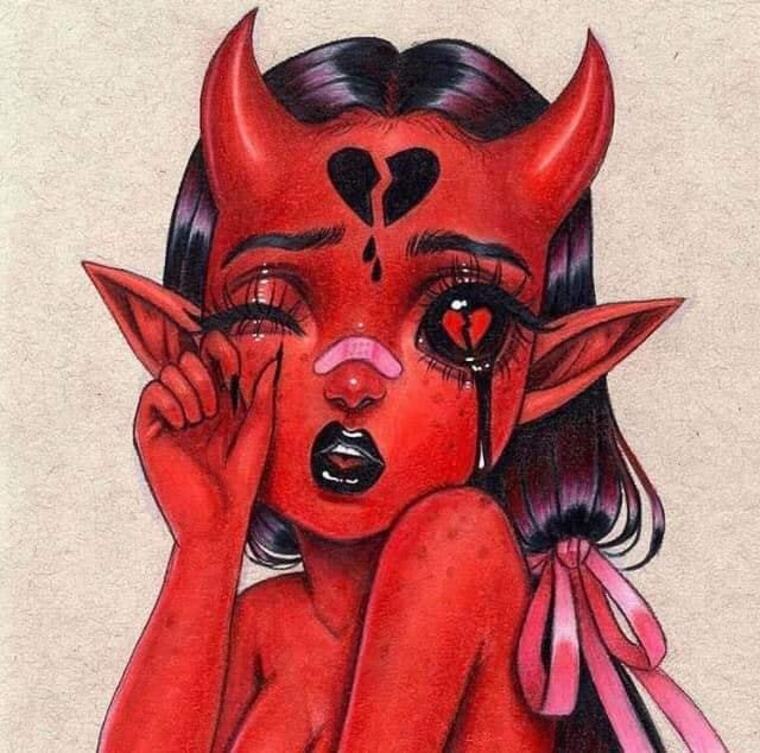 Luna 🖤👾 cover image