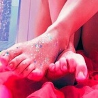 Luna naughty feet avatar