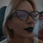 Lune Red avatar