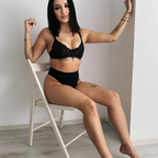 alicia rose 🌹 avatar