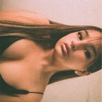 ✨𝒥𝓊𝓁𝒾𝒶 | 🖤💦 avatar