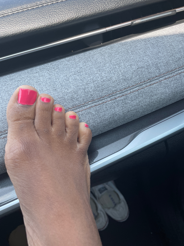 Luxsoftfeet banner image