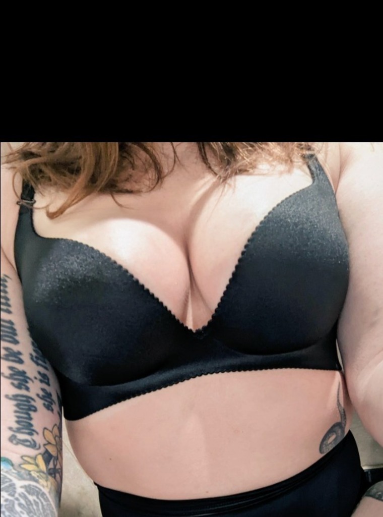 L U X X X banner image