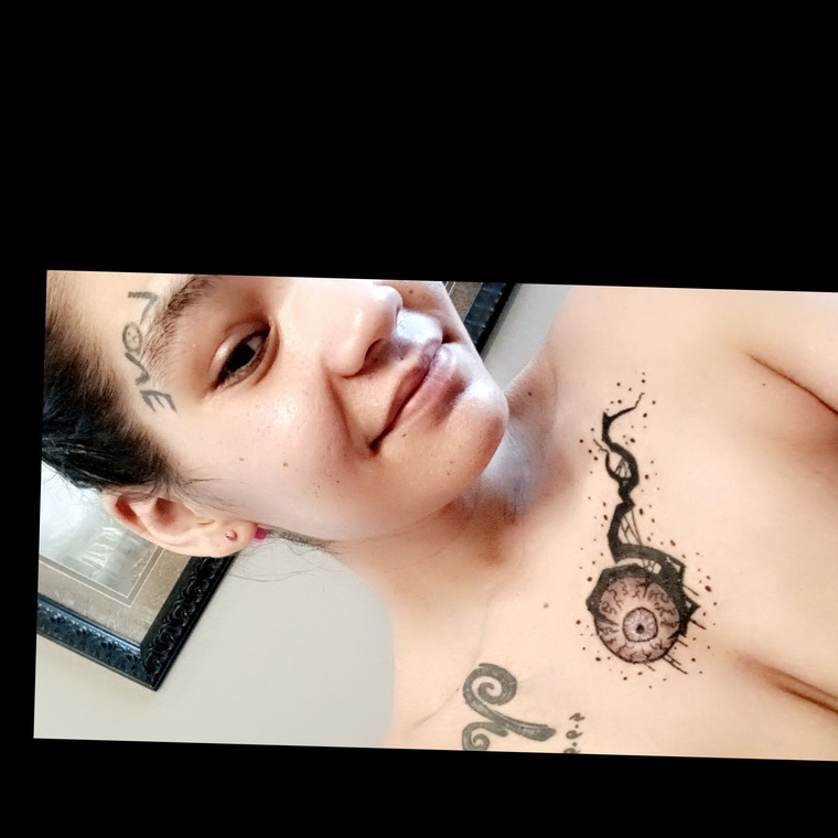 LykneeGirl🦄 cover image