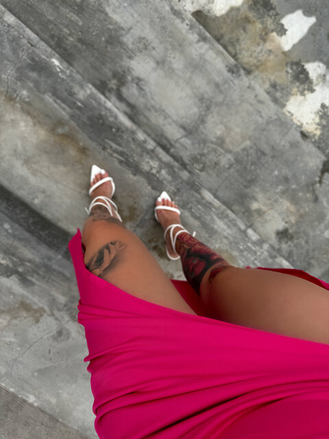 Lylou Black FEET cover image
