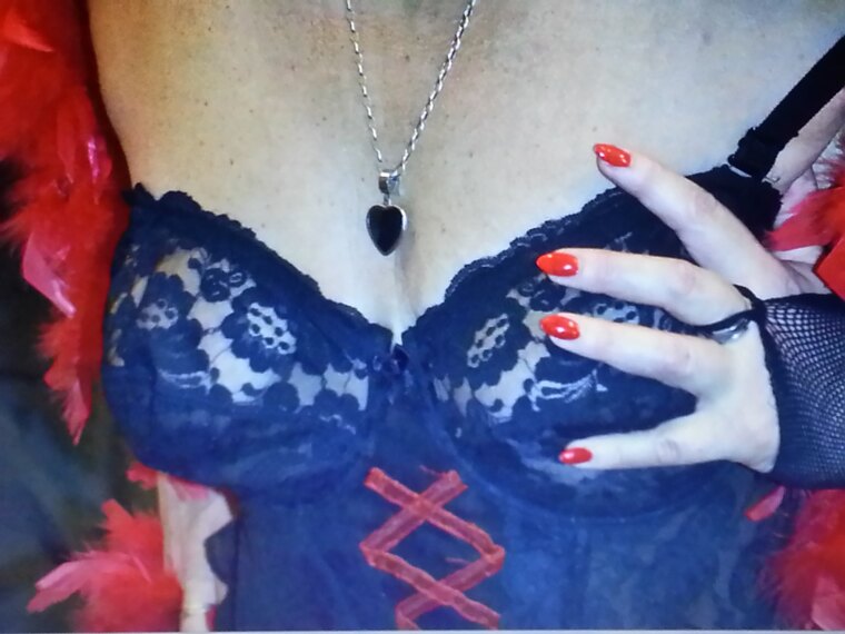 MadameElly cover image