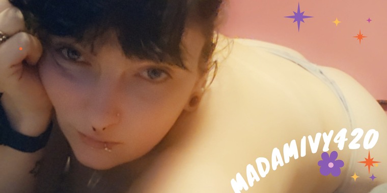 Mrz.JuicyBooty(Top24%) cover image