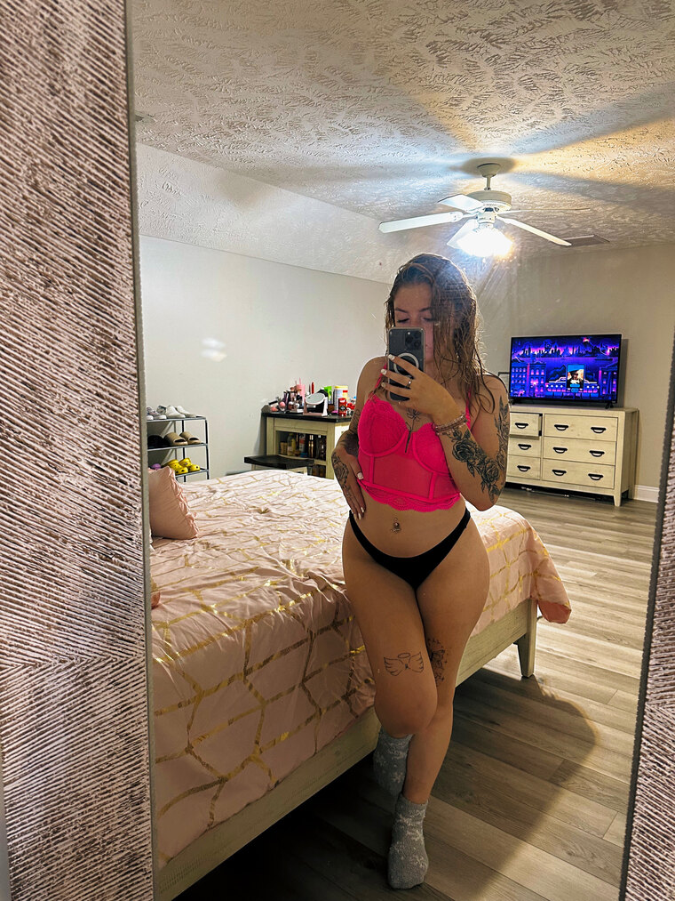 Madi💋 cover image