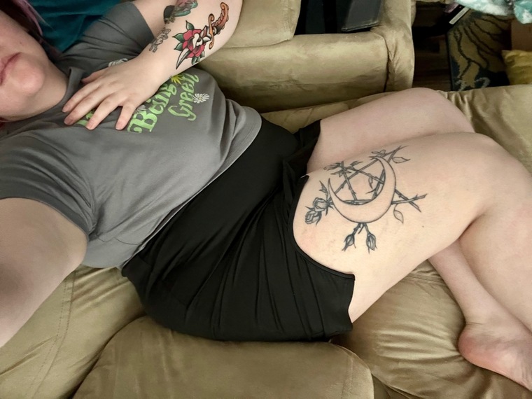 lolamae cover image