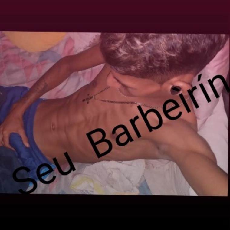 Seu Barbeìrín 💦 cover image