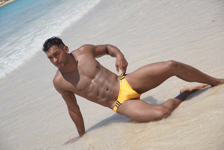 Maickelzon Gabriel Carrillo Salazar cover image