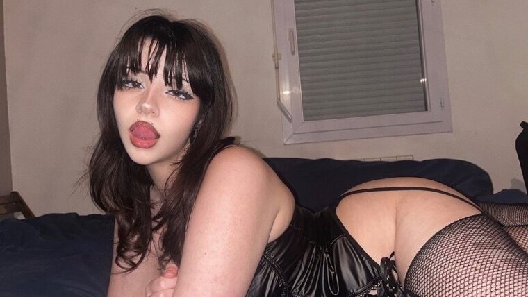 maina 🕷️ banner image
