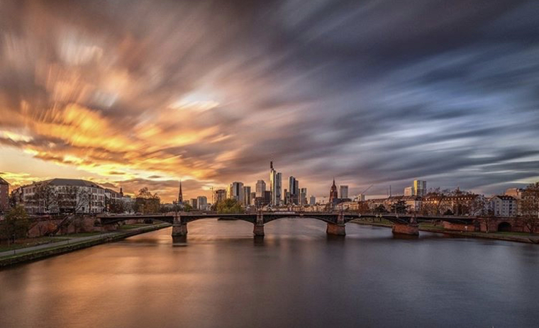 MainhattansButt cover image