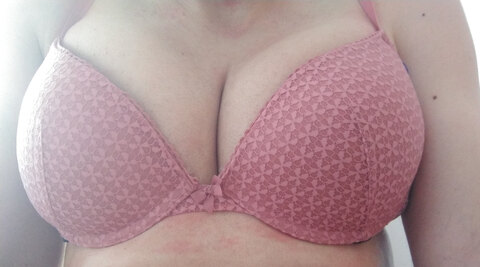 Sexy Tranny :) cover image