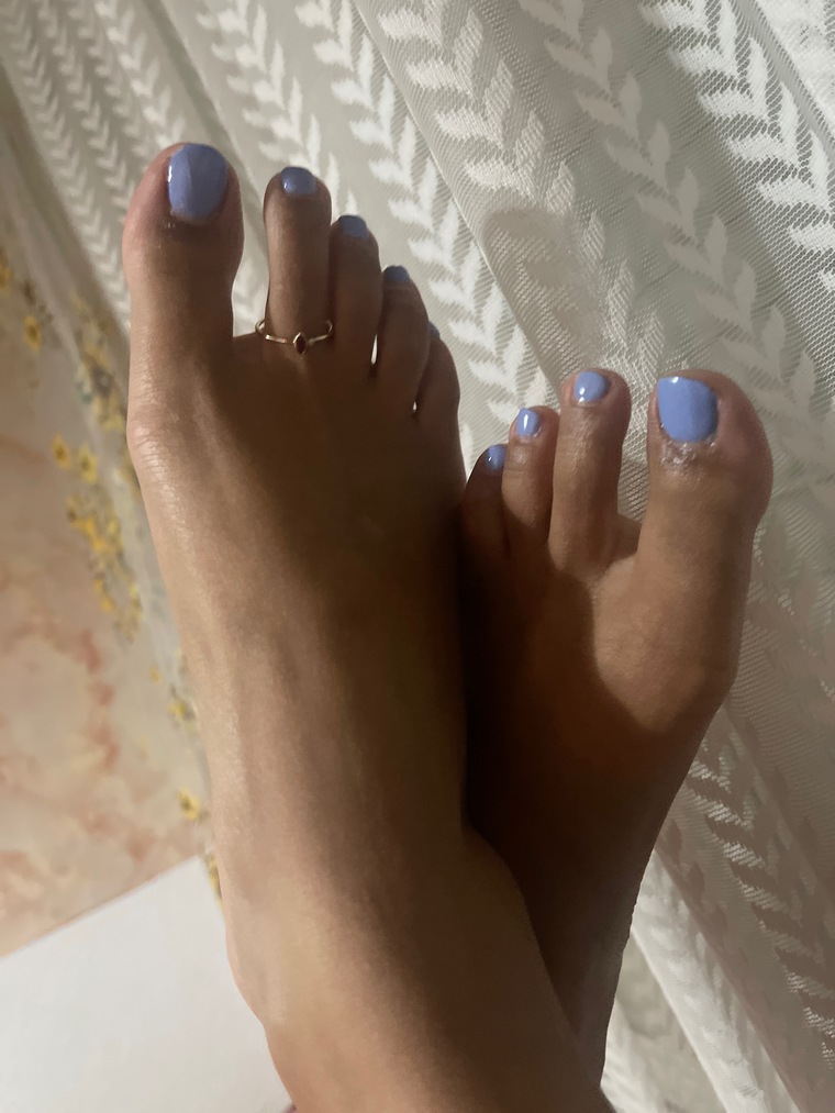 Sweet feet ๐
banner image