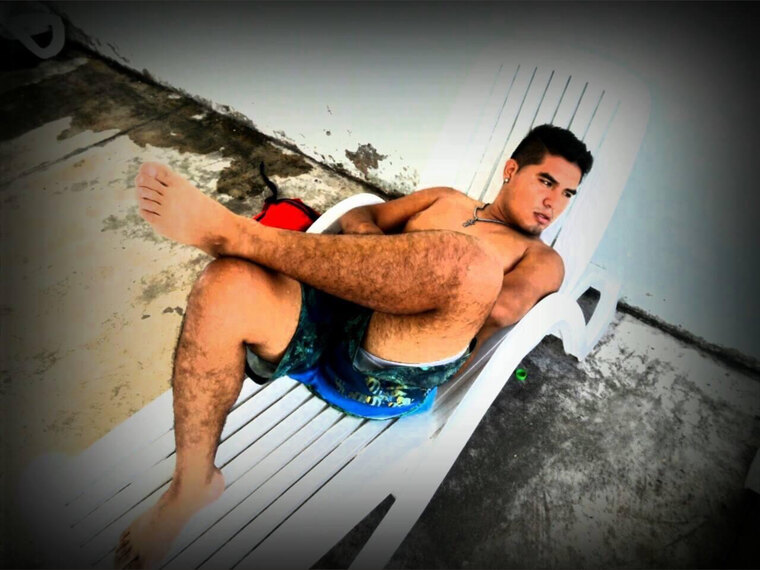 Alan Michael Licuona Condo cover image