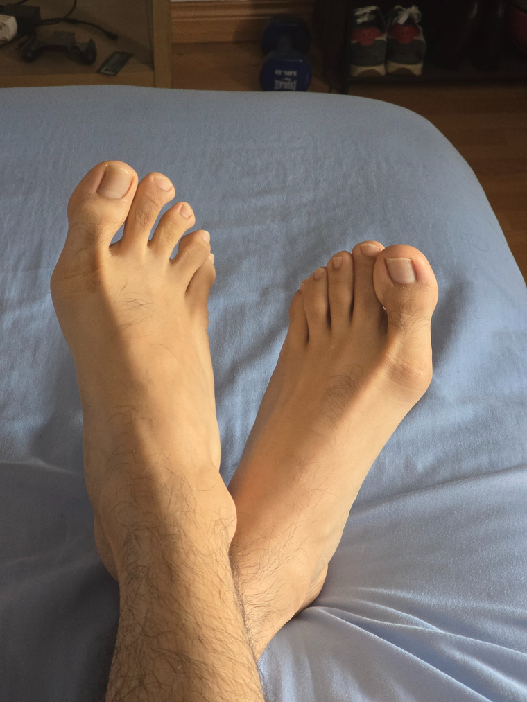 Male Feet GT cover image