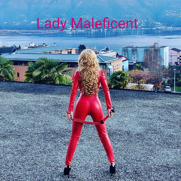 MaleficentLadyFetish banner image