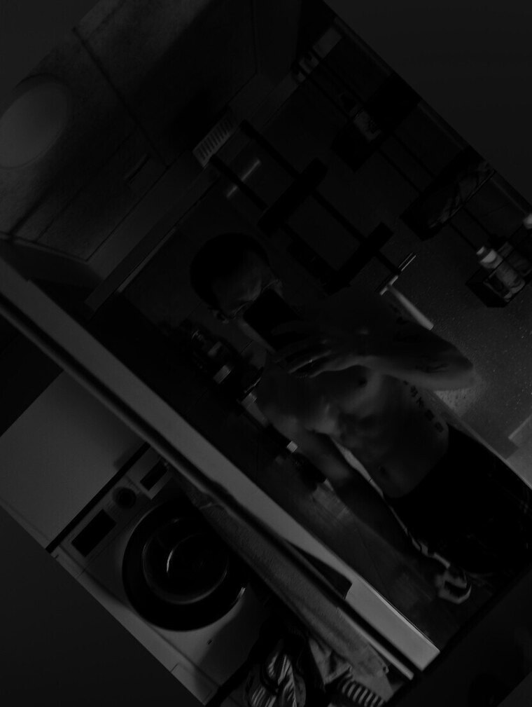 𝑴𝑨𝑳𝑻𝑯𝑬 cover image