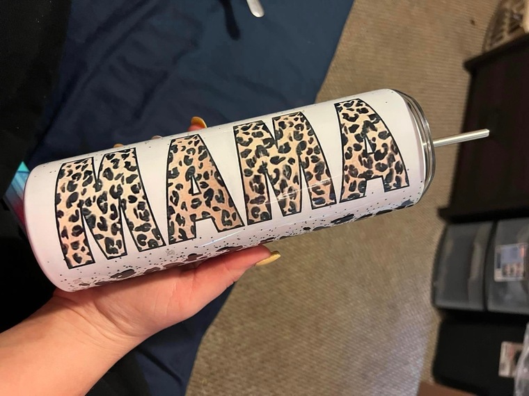 Mama17.19 cover image
