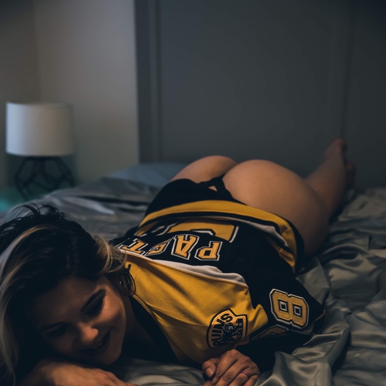 MaKayla 🤰🏼 cover image