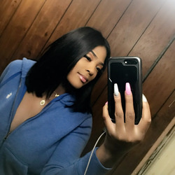Fay Babyy avatar