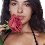 Mari 🍓 avatar