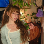 MS. FRIZZLE ⋆✮⋆࿔ RATED #1 REDHEAD ON OF avatar