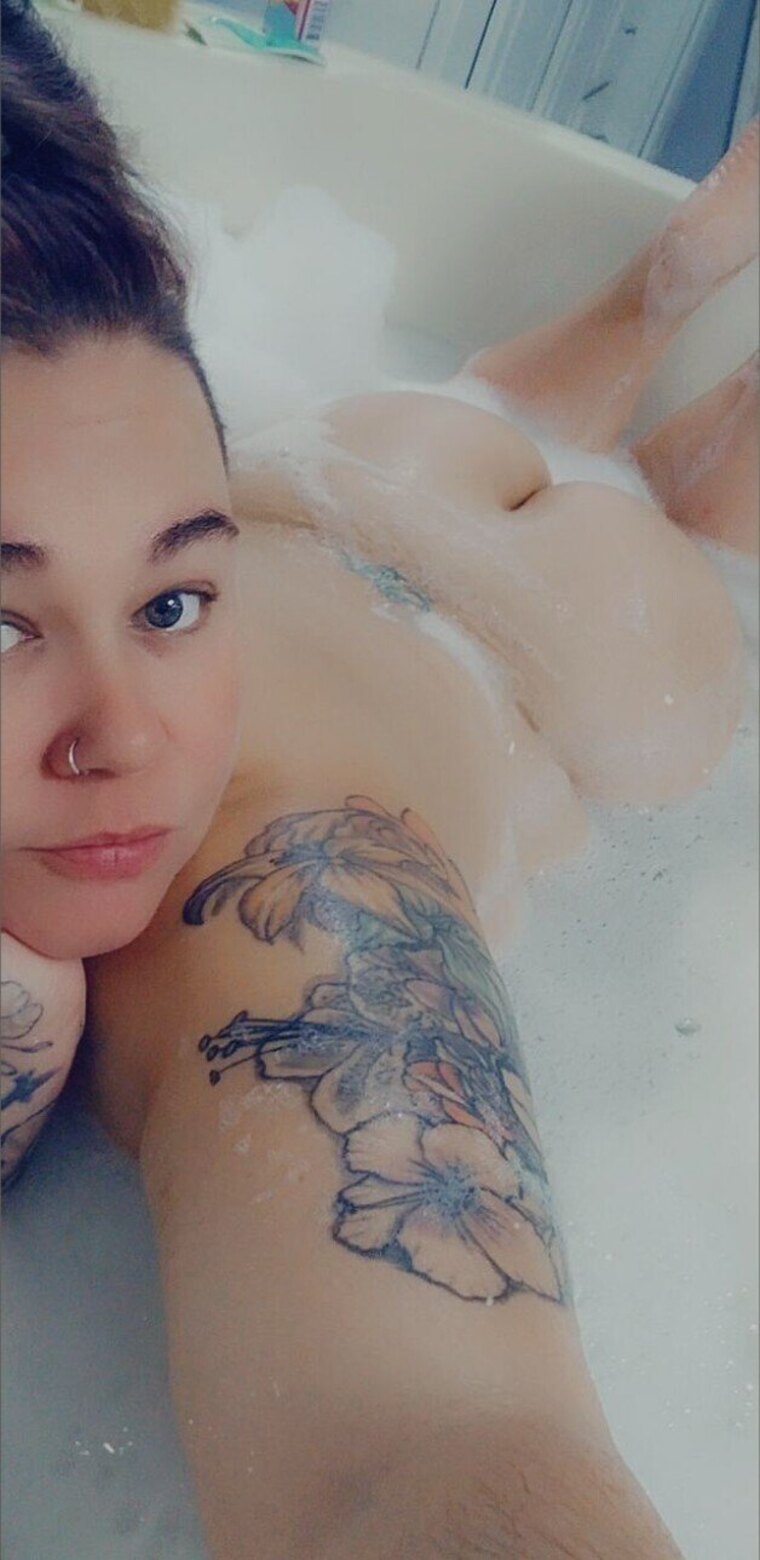 Mandy_J_TheGaHotwife banner image