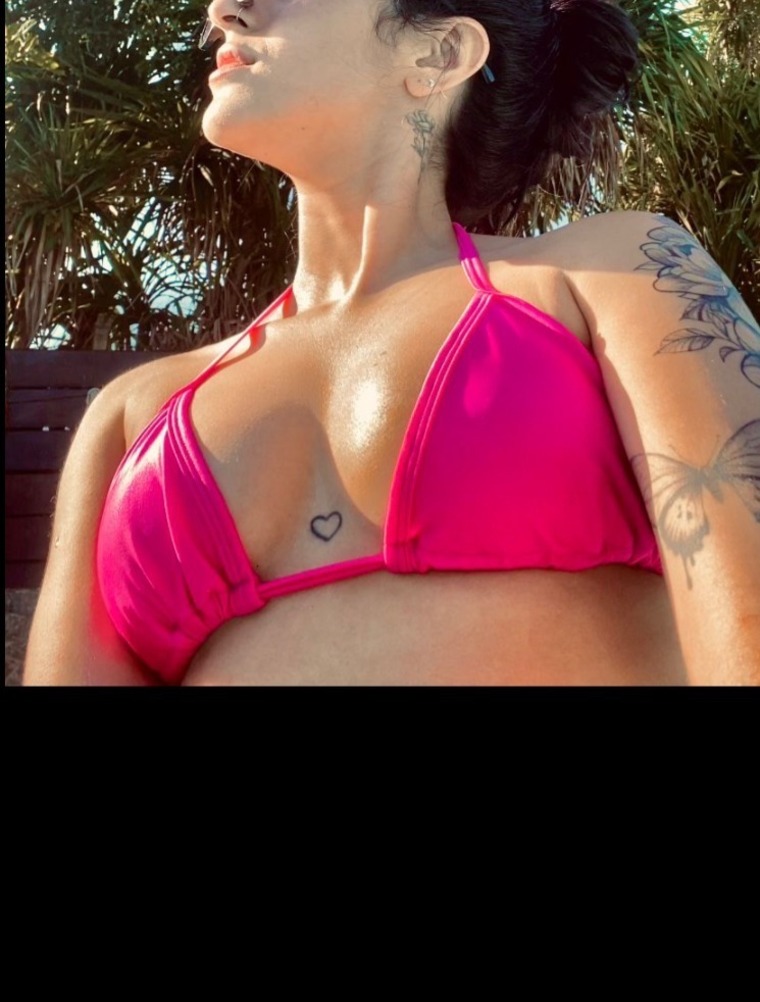 Mandy Praado banner image