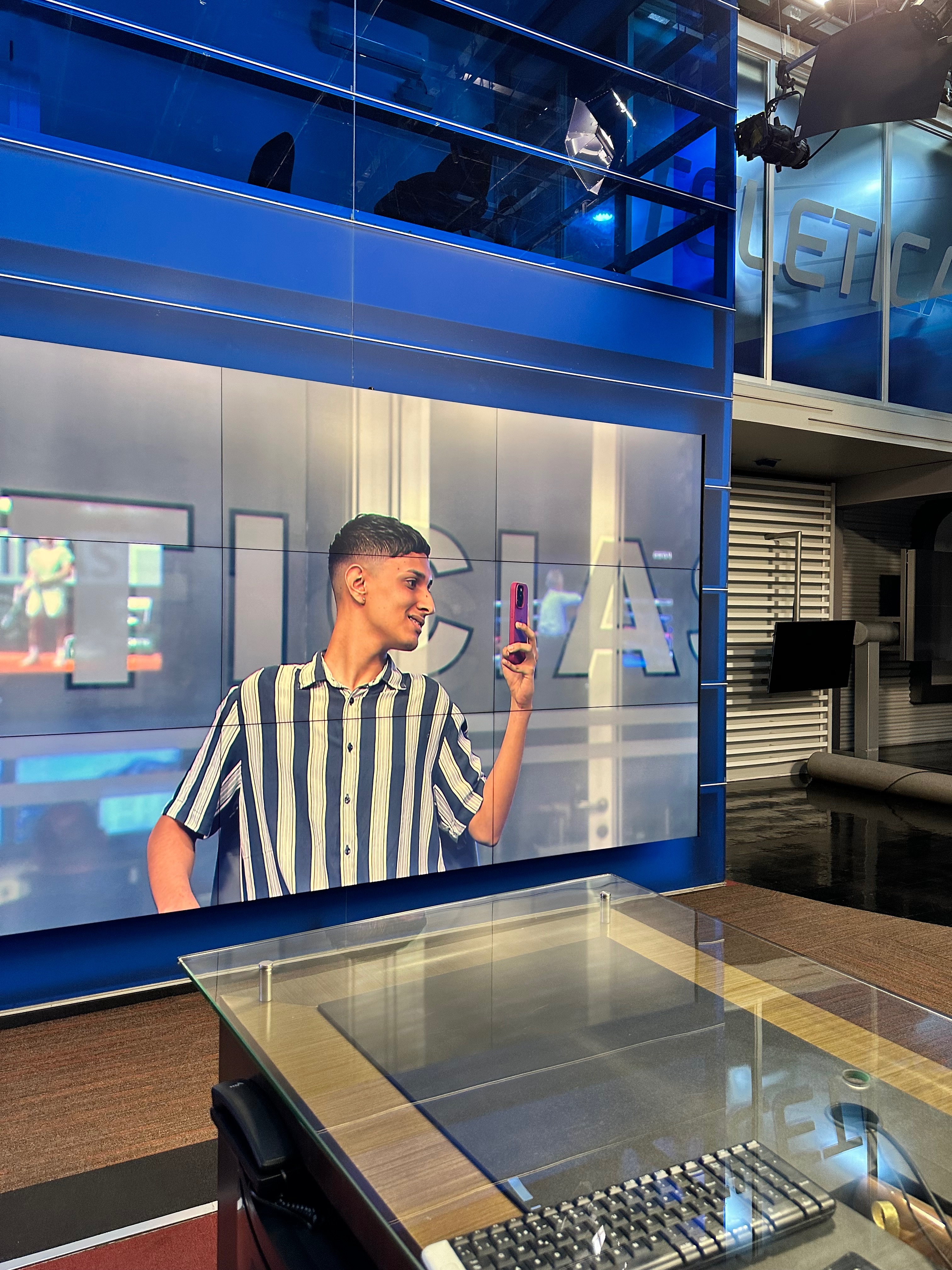 Manfred Jiménez banner image