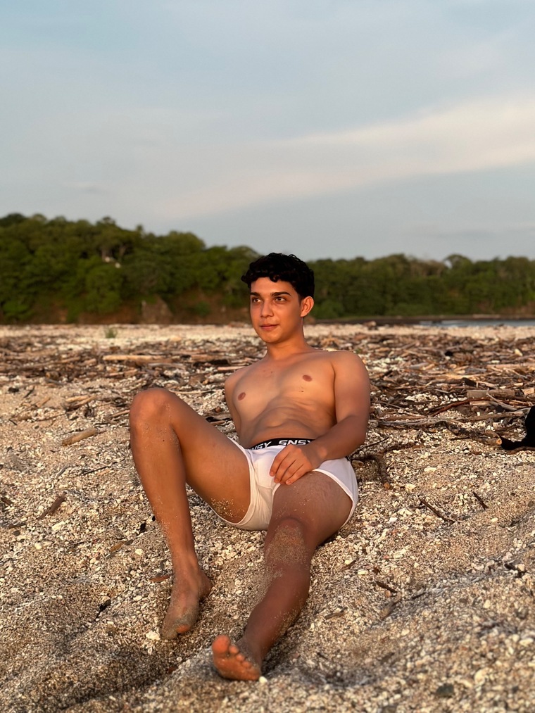 Manu cover image