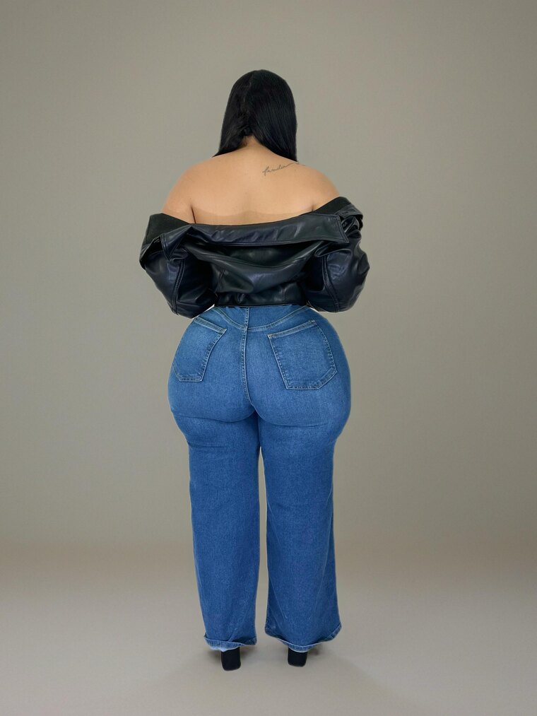Maria Castro cover image
