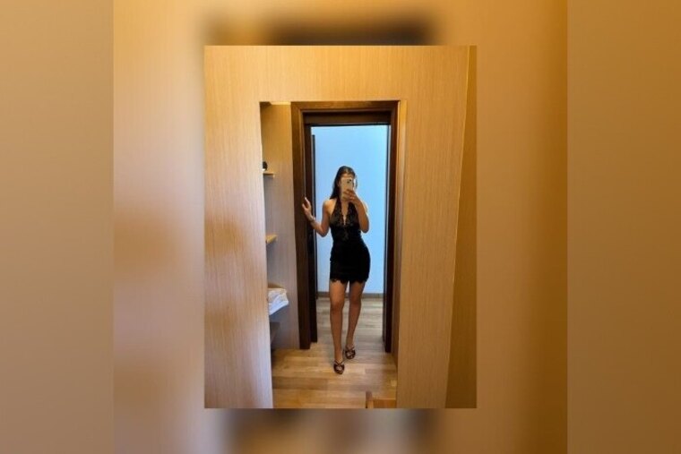 Curva de Seda 🌹💋 cover image