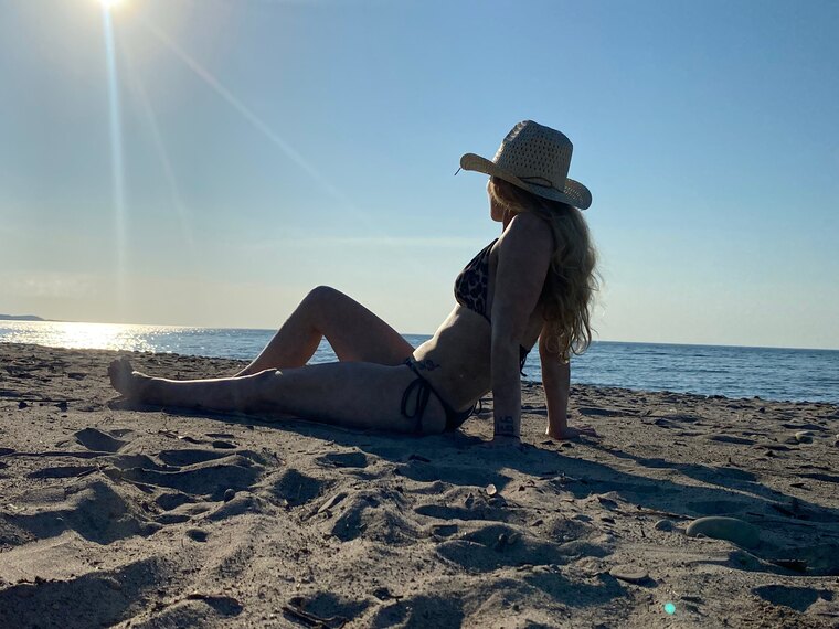 Mami🧚♀️😈 banner image
