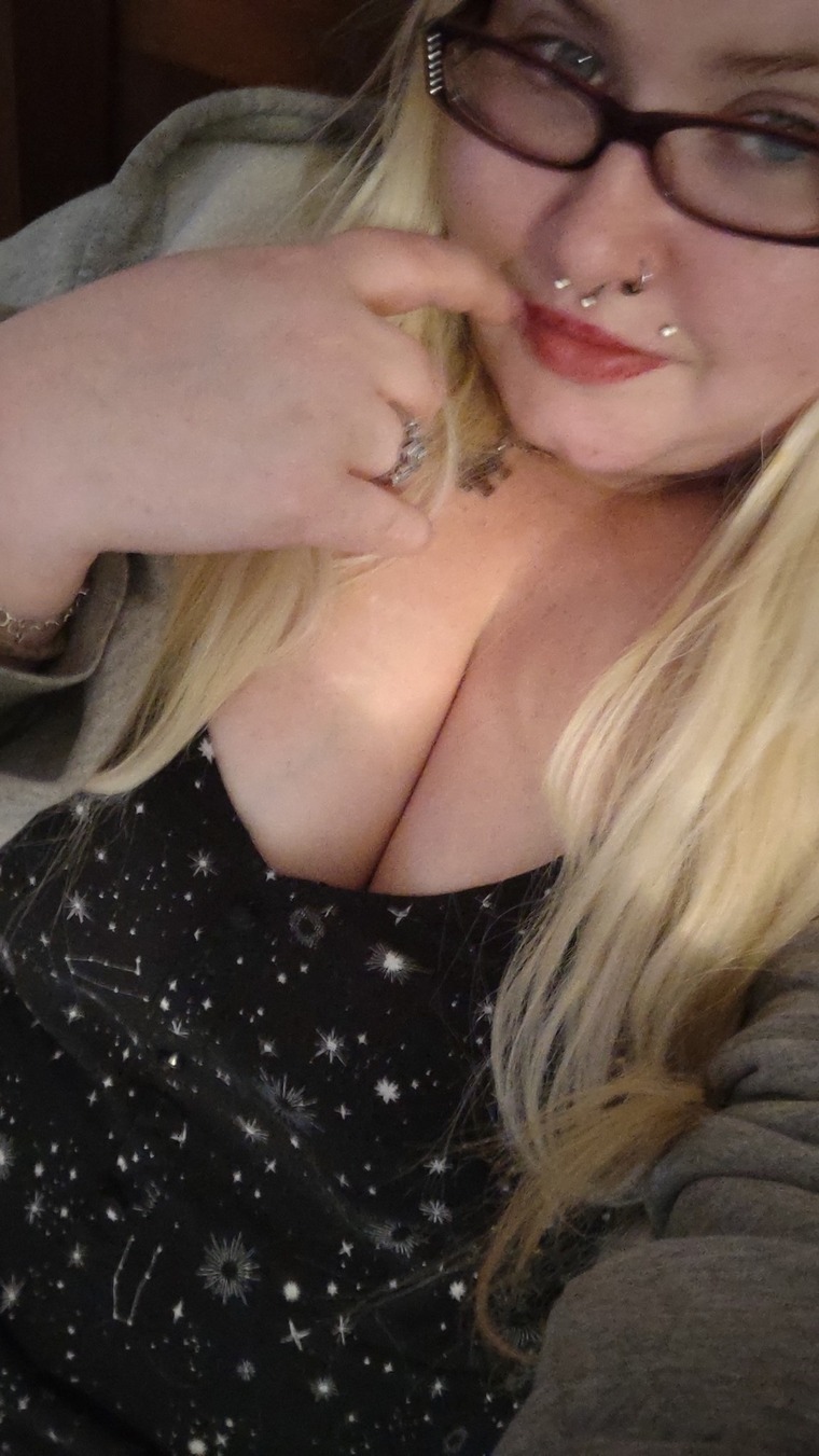 MarilynMarie94 banner image