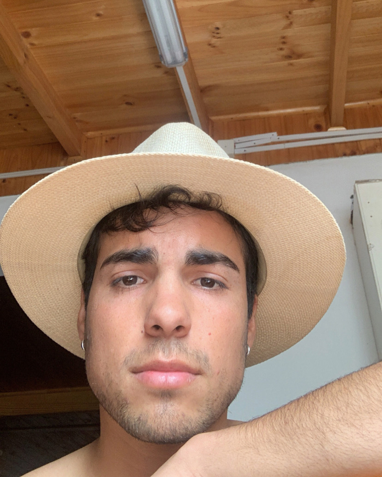 Mario Tobar cover image