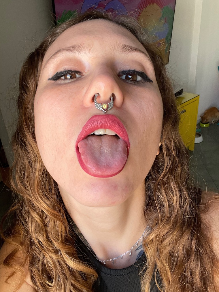 Marti 🍑 cover image
