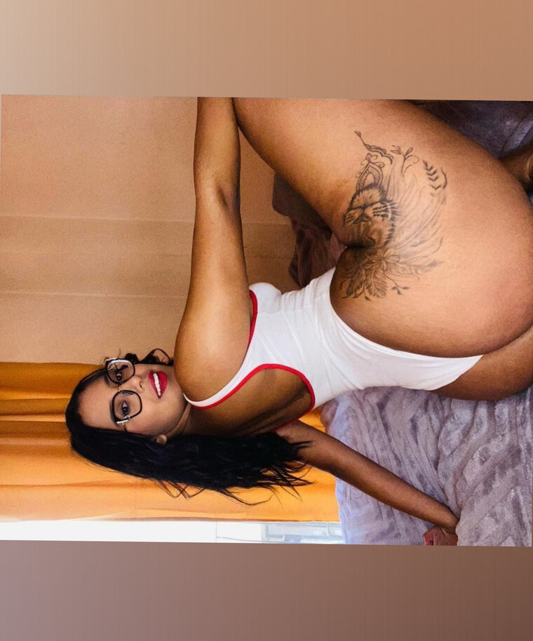 Maria Camila🎀 cover image