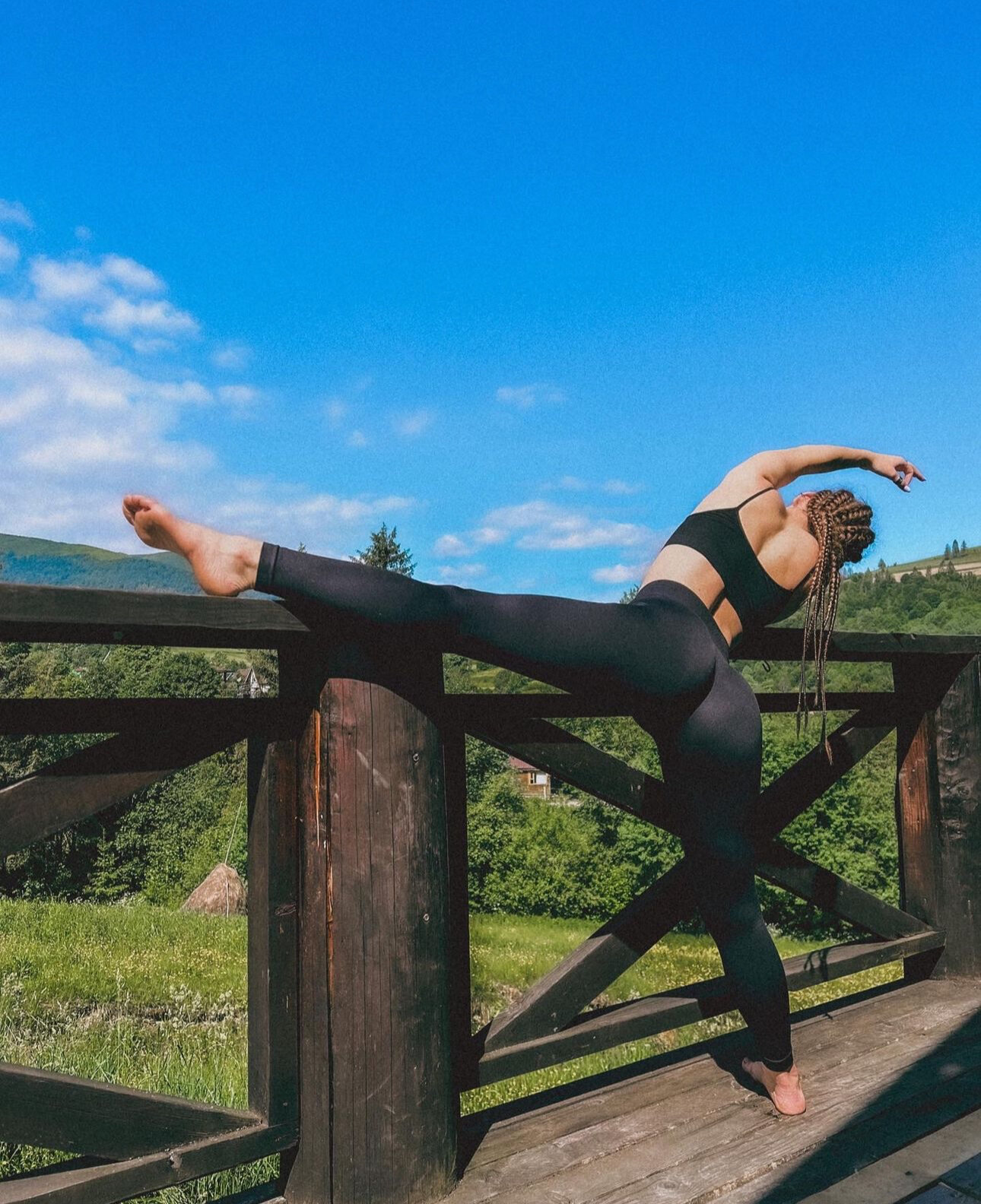 Mary YogaVibe banner image