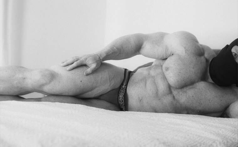 The masked Bodybuilder cover image