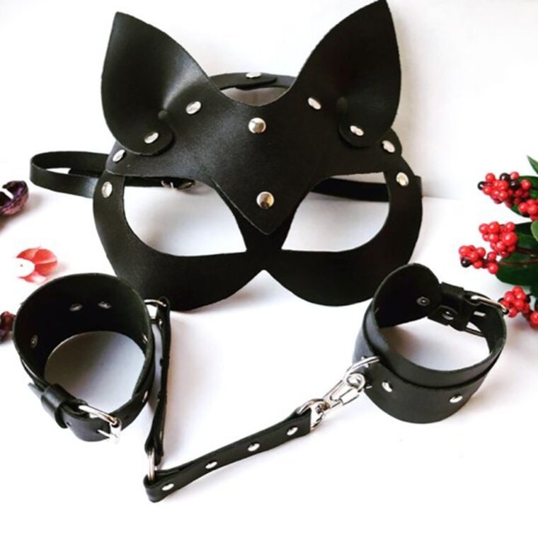 THE MASKED COUPLE cover image