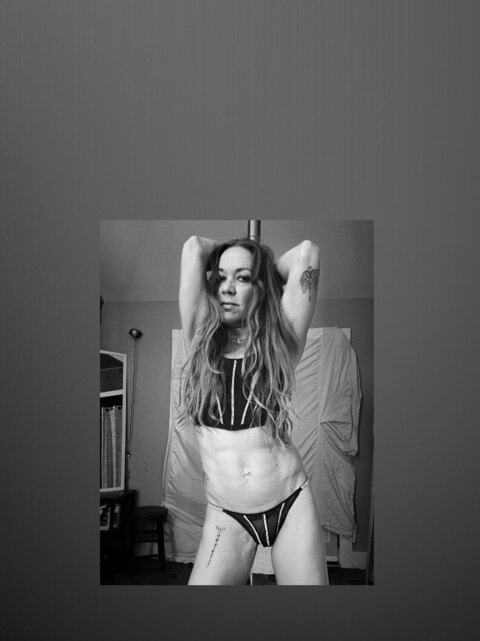 JuicyKitty cover image
