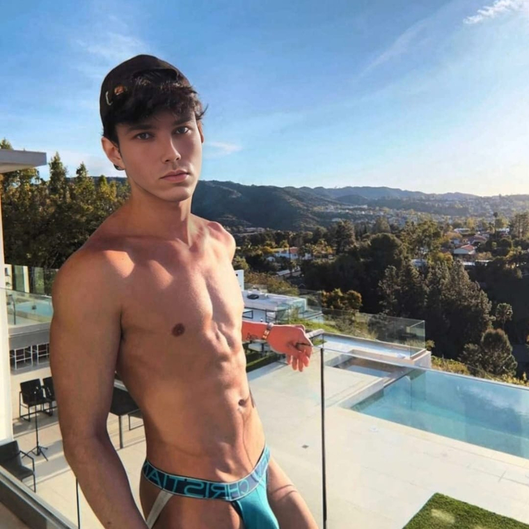 MattieInMotion cover image