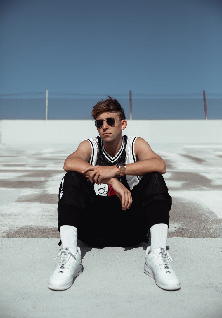 #1 Pro Dancer Loverboy at 🖤 cover image