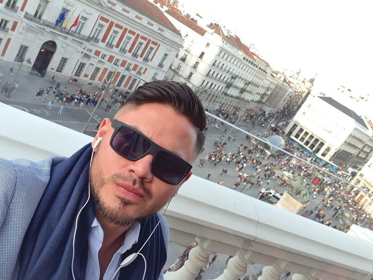 MAURICIO GARCIA banner image