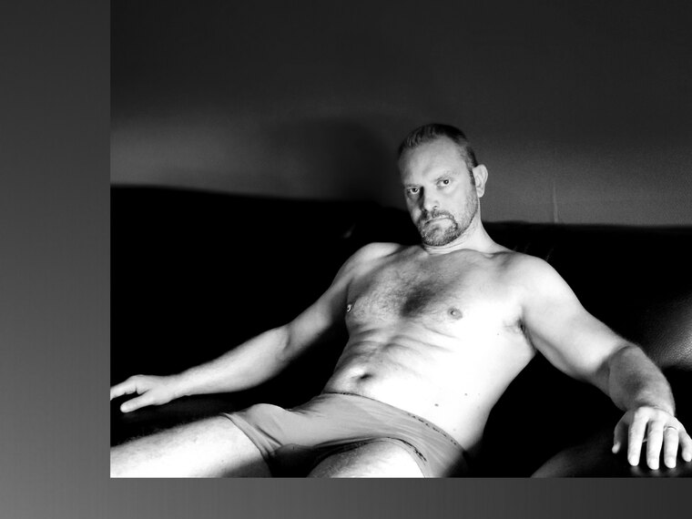 Max Carnal cover image